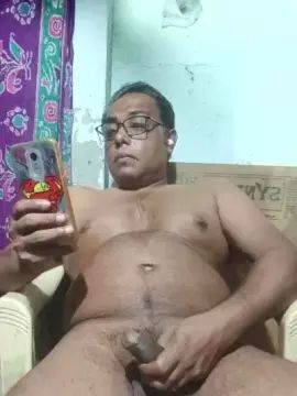 Watch this uncensored clip of Gay sex chat with Love_u2