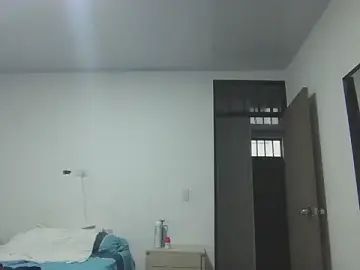 View the complete movie of Gay sex chat with Juan_Vas