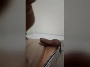 Play this uncensored clip called Gay sex chat with anonimox1717