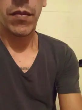 Play the full video called Gay sex chat with David22cm3