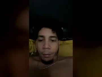 Enjoy watching uncut movie of Gay sex chat with talamusic1