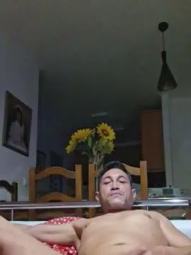 Enjoy watching this full clip named Gay sex chat with Moises19833