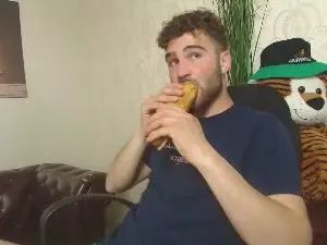 Stream the HD movie named Gay sex chat with KyloEast