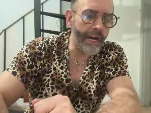 Watch this HD scene named Gay sex chat with Drakefunn4U