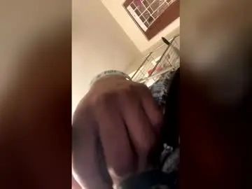 Stream the complete clip of Gay sex chat with acecash7