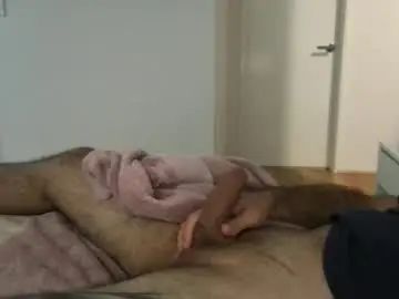 Stream complete movie titled Gay sex chat with qwertyroman17