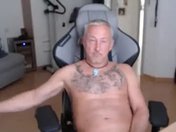 View this uncut scene named Gay sex chat with estevano