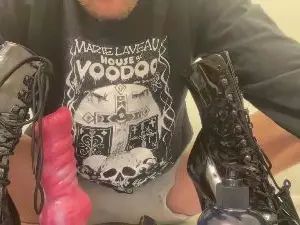 Stream complete movie named Gay sex chat with temptedsub