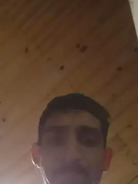 View uncut video titled Gay sex chat with danielhot623