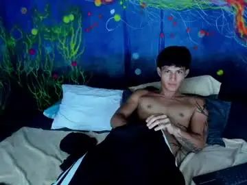 Enjoy watching full movie called Gay sex chat with kristopher_savage