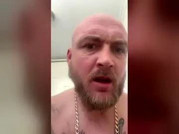 Watch the hardcore video called Gay sex chat with bobthebuilder202683102