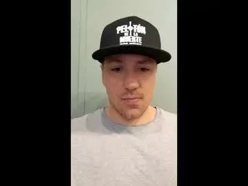 Watch this hardcore movie of Gay sex chat with chillinchef420