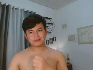 Watch HD movie of Gay sex chat with annocentboy21