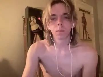 Stream this complete scene of Gay sex chat with americanclown