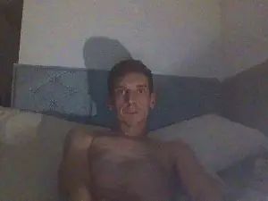 Play complete clip titled Gay sex chat with AndreaPon
