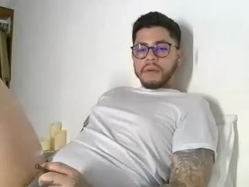Play uncut scene named Gay sex chat with juampi_col
