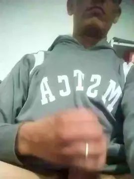 Play full clip of Gay sex chat with Productochileno