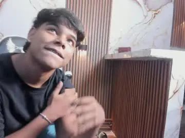 Play full scene named Gay sex chat with mr_mois