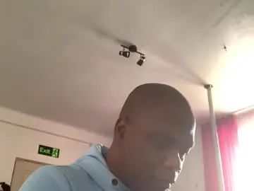 Enjoy watching this uncensored scene titled Gay sex chat with michelcuba22