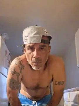 Enjoy watching the hardcore clip named Gay sex chat with RowdyRowdy26