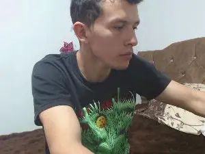 Play this uncut movie called Gay sex chat with DannyD_69_