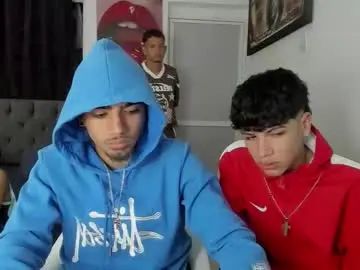 View uncut scene named Gay sex chat with crazzy_master1