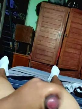Stream full movie of Gay sex chat with Ezequiel221_
