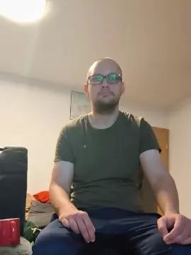 Watch full clip titled Gay sex chat with Peeslut