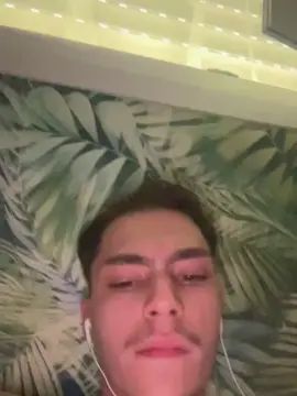 Stream this full video called Gay sex chat with sergio187_
