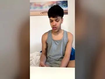 Enjoy watching the HD video titled Gay sex chat with emi_it