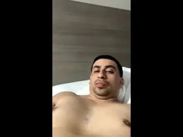 View the complete video named Gay sex chat with swangzz