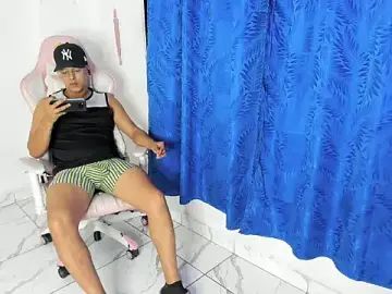 Watch this hardcore clip of Gay sex chat with jamesescobar_