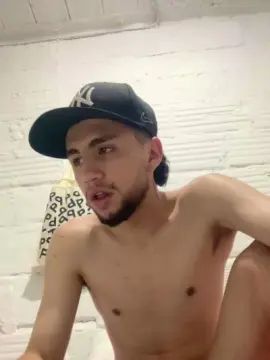 Enjoy watching uncut movie named Gay sex chat with ever1819