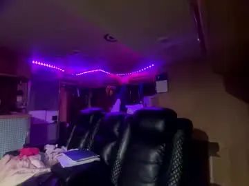 View this complete movie named Gay sex chat with wingnuttowerguy