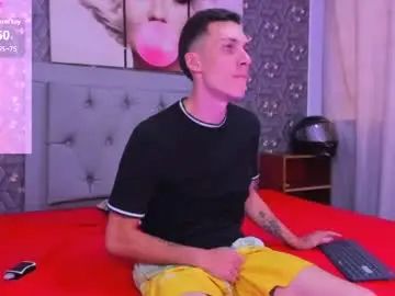 View HD scene of Gay sex chat with danny_farret