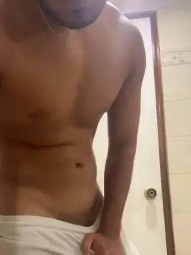 Watch complete movie titled Gay sex chat with SBIGBOSSS