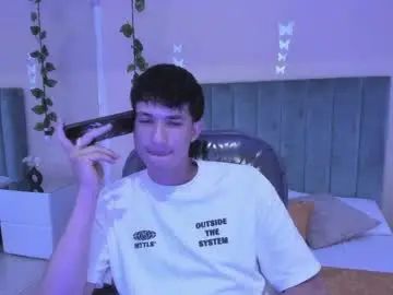 Watch this HD video called Gay sex chat with angel_of_sinn
