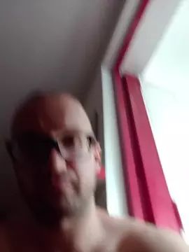 Enjoy watching HD movie of Gay sex chat with Axl_Ros2