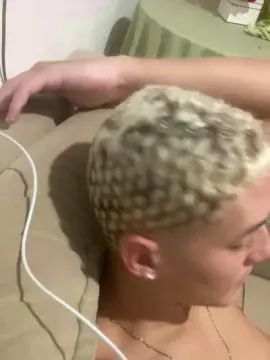 View this hardcore movie of Gay sex chat with 9vinsfd