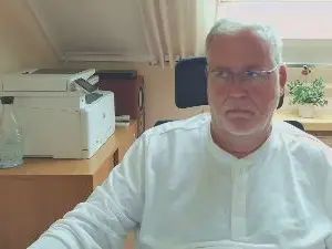 Play the uncensored movie titled Gay sex chat with slavebear4cam