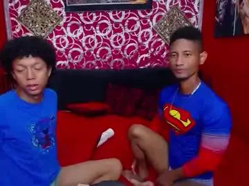 View this complete scene called Gay sex chat with wilianpein