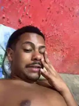 Watch this complete scene of Gay sex chat with Senhornunes