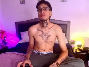 Enjoy watching the uncensored movie named Gay sex chat with toji_zenni