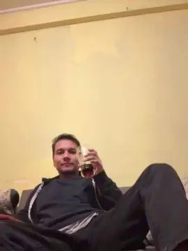 Stream the uncut clip called Gay sex chat with Lewis1991