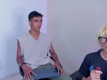 View this uncut movie called Gay sex chat with alejandro_williams
