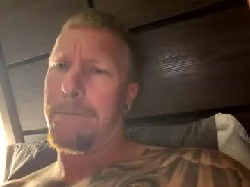 Enjoy watching the uncut scene titled Gay sex chat with calisfinest777