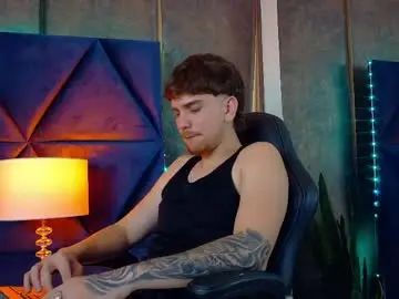 Enjoy watching the hardcore scene of Gay sex chat with stefano_moretti