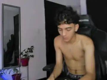 Watch this HD scene of Gay sex chat with sam_salvatore