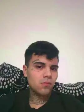 Stream the uncut clip titled Gay sex chat with luiss191