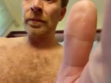 Play this full video of Gay sex chat with romeo8569